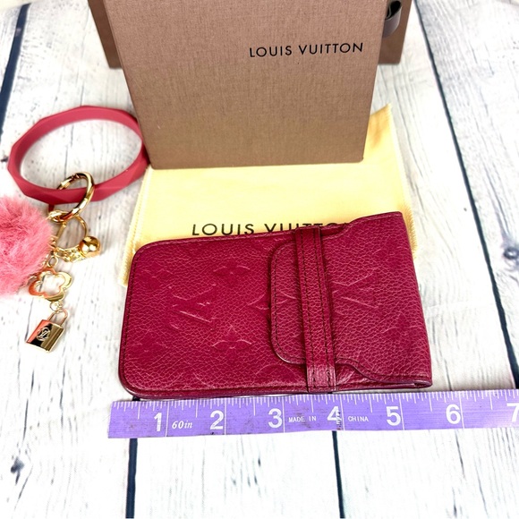 Louis Vuitton empreinte Monogram leather wristlet pouch with keychain - Picture 13 of 14